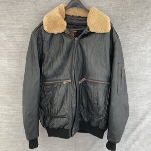 Danier Leather Bomber Jacket Black Men’s XL Shearling Collar